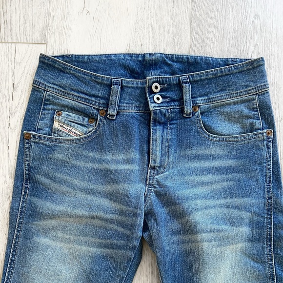 Diesel | Cut offs jeans - Picture 3 of 7